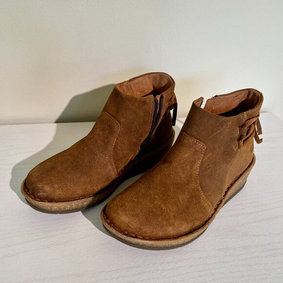 NEW Born Viana Suede Leather Wedge Ankle Bootie Women’s Sz 6.5 New w/o Box - Picture 3 of 6